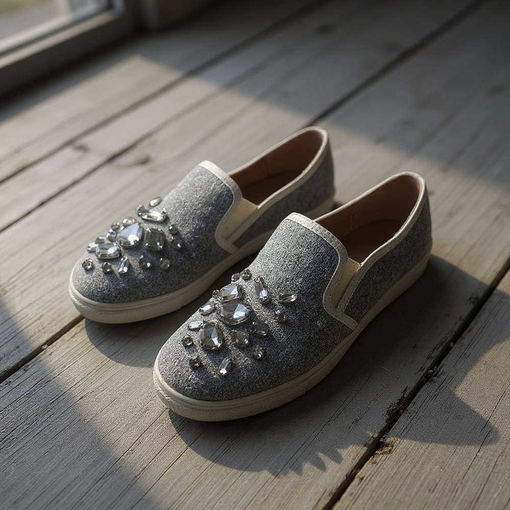 Massimo Gray Tweed  Rhinestone Slip on sneakers Size 8